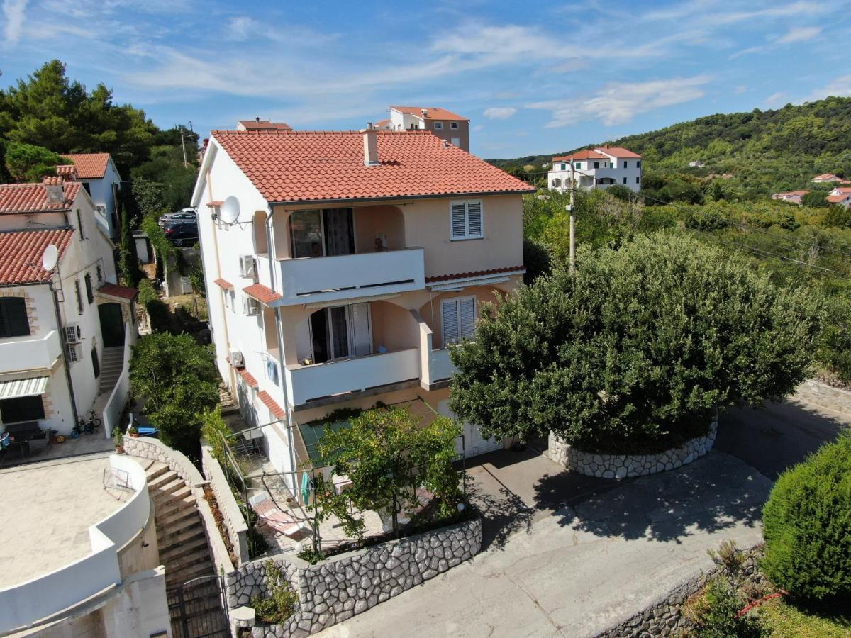 Guest House Violeta Palit Екстериор снимка
